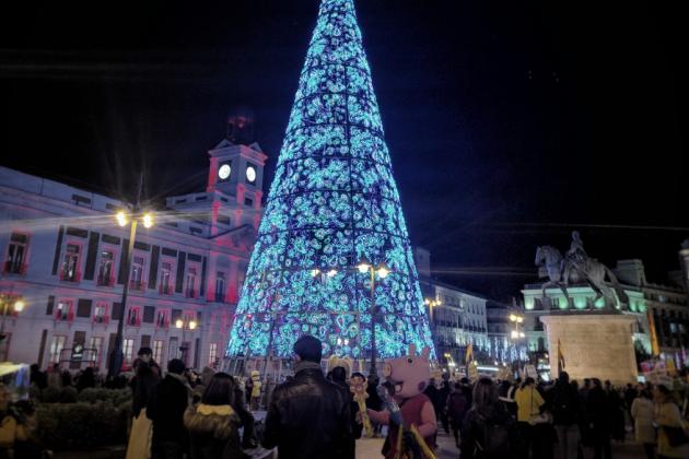 Cuándo encienden las luces de Navidad en Madrid en 2023 Horario y calles