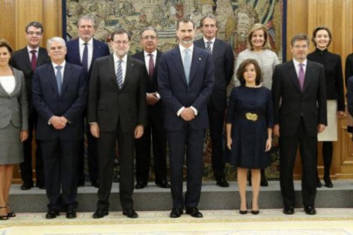 Los ministros de Rajoy ya están en ejercicio tras jurar o prometer su cargo