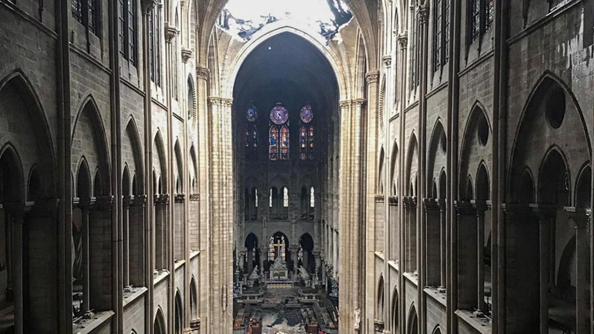 Notre Dame antes y después desliza para ver cómo ha cambiado la