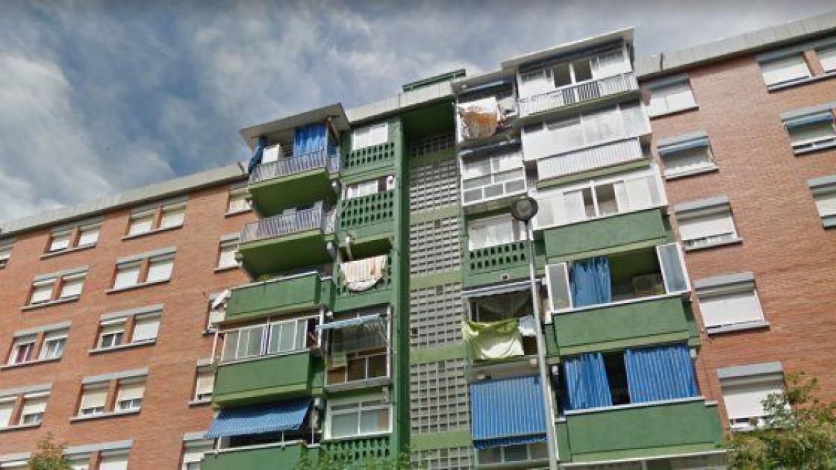 Hallados Sin Vida Una Madre Y Su Hijo En Un Domicilio De Sabadell