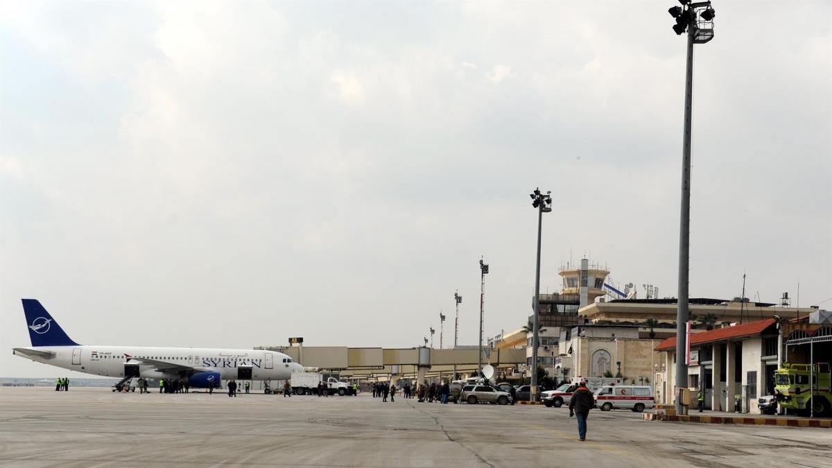 El Aeropuerto De Alepo En Siria Fuera De Servicio Por Un Presunto