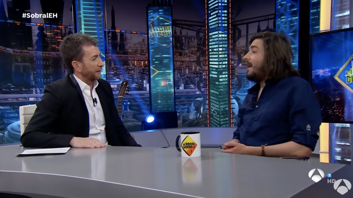 A Salvador Sobral Se Le Escapa Esta Frase Sobre El Hormiguero A Buen