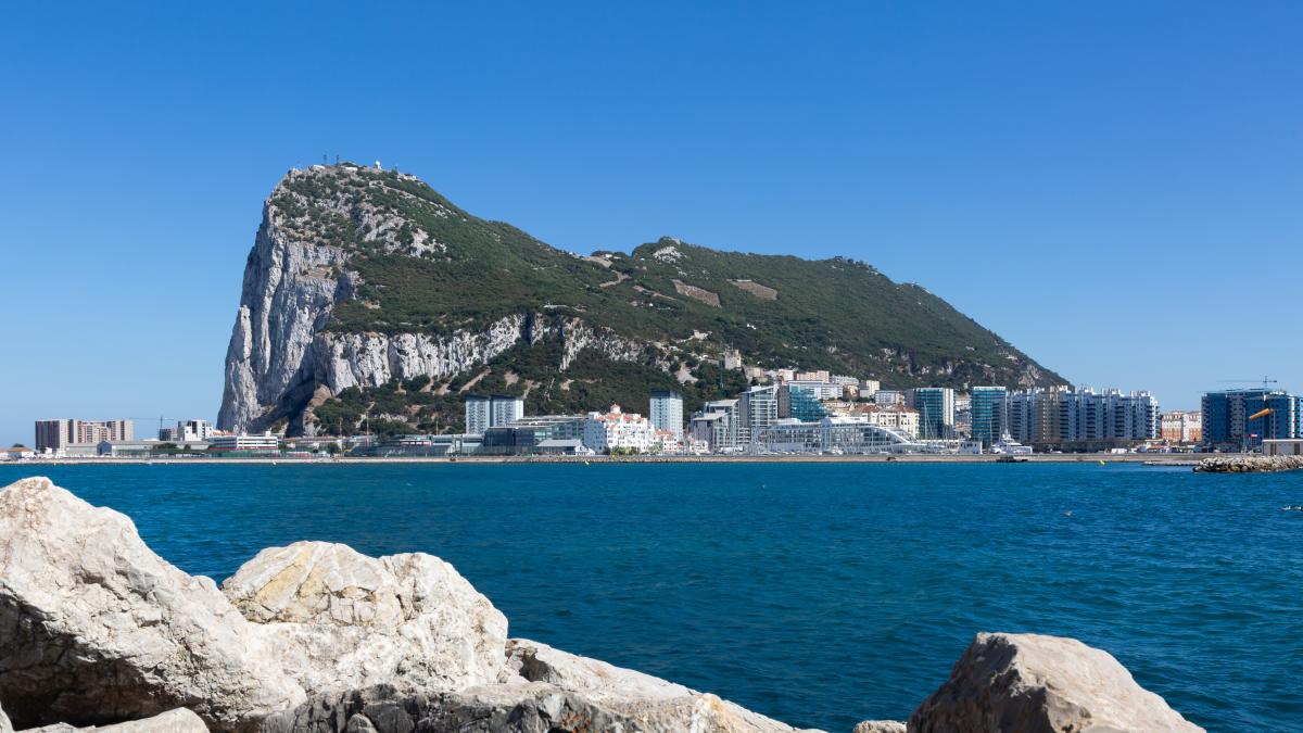 Un Profesor De Derecho De La Universidad De Gibraltar Deja Por Los