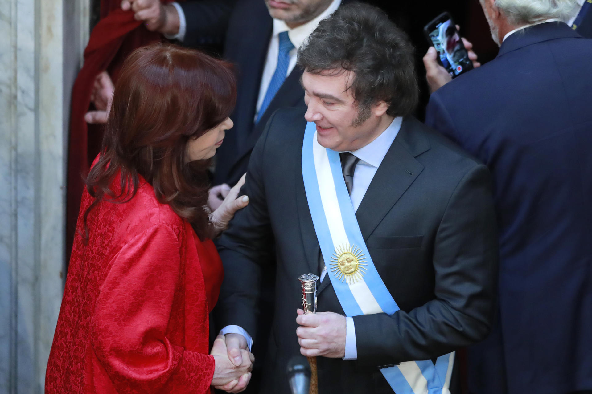 Todos Se Fijan En Este Gesto De Cristina Kirchner Antes De La Toma De