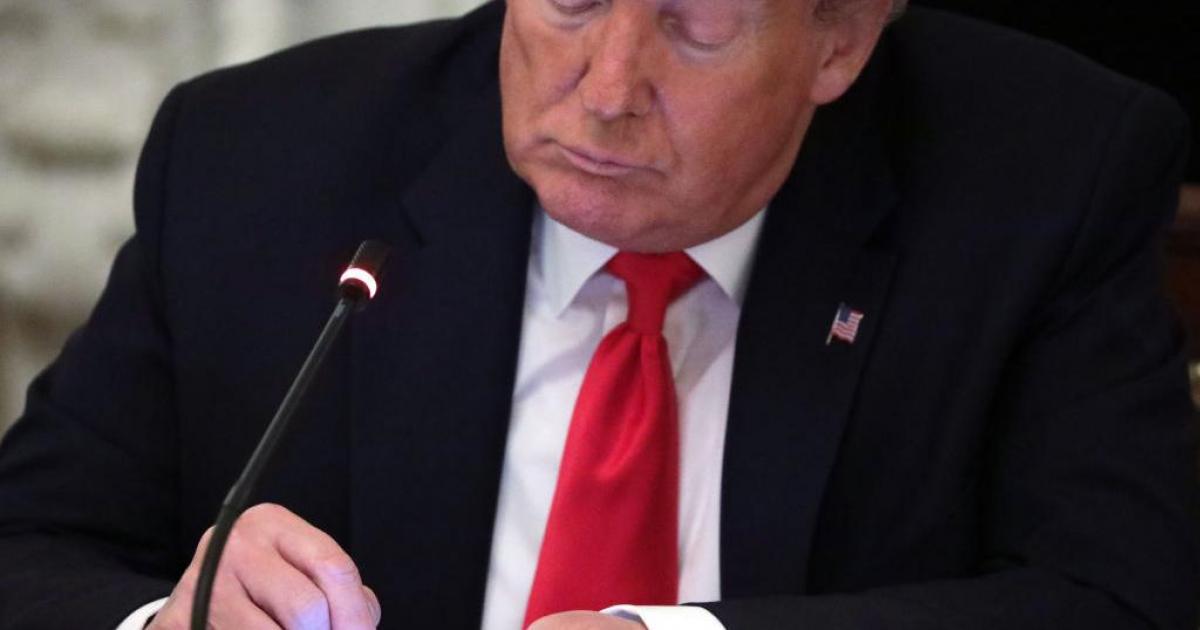 Donald Trump, al teléfono en la Casa Blanca