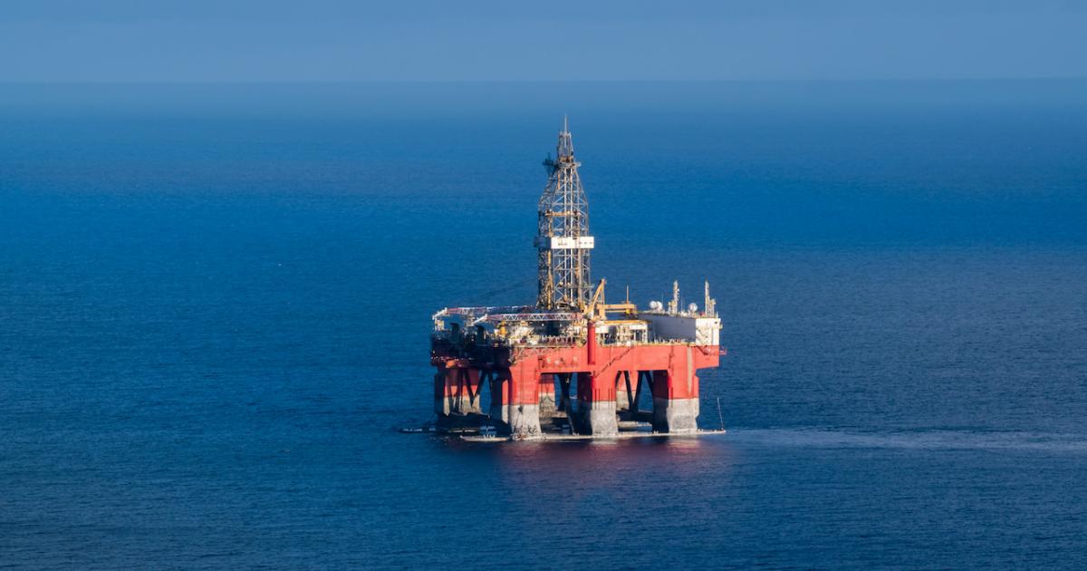 Una planta petrolífera inspecciona los fondos del Atlántico en busca de crudo.