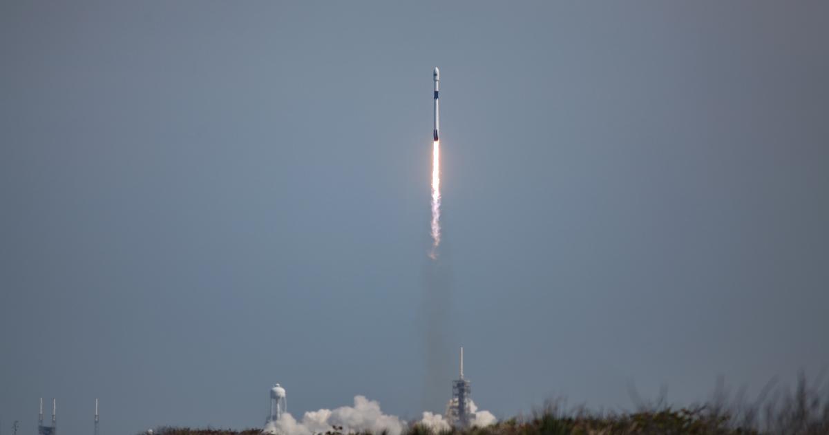 Foto de archivo del lanzamiento de un cohete.