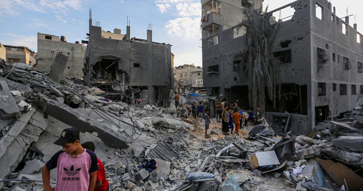 Escombros de edificios que han sufrido ataques aéreos en la Franja de Gaza.
