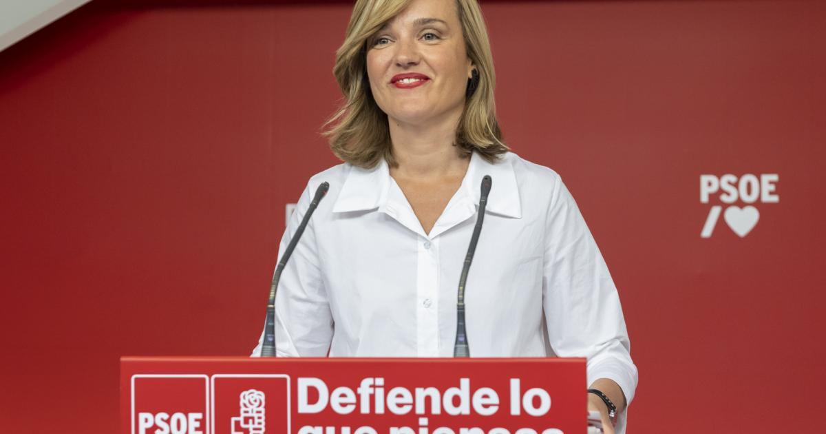 Pilar Alegría, durante una rueda de prensa de la Ejecutiva del PSOE en abril de 2023.