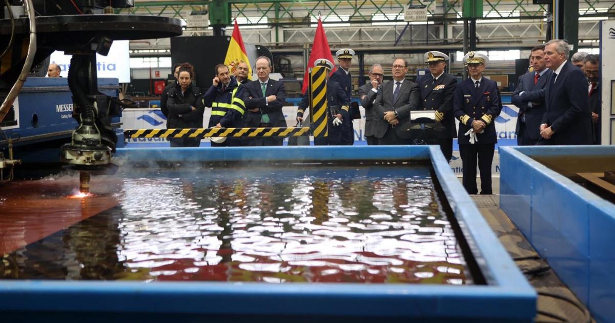 Representantes de la Marina Real de Marruecos en Navantia San Fernando