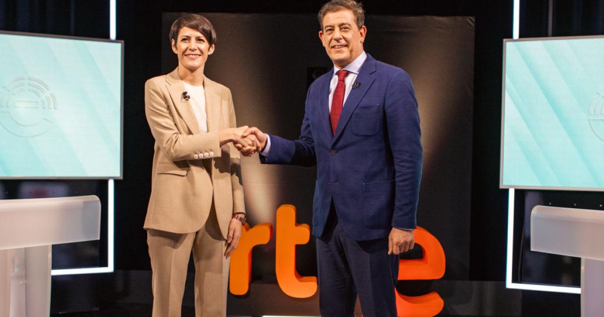 Ana Pontón y José Ramón Gómez Besteiro, en el plató de RTVE