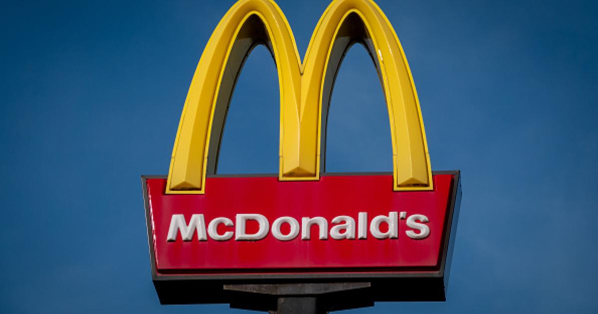 Imagen de archivo de un letrero de McDonalds.