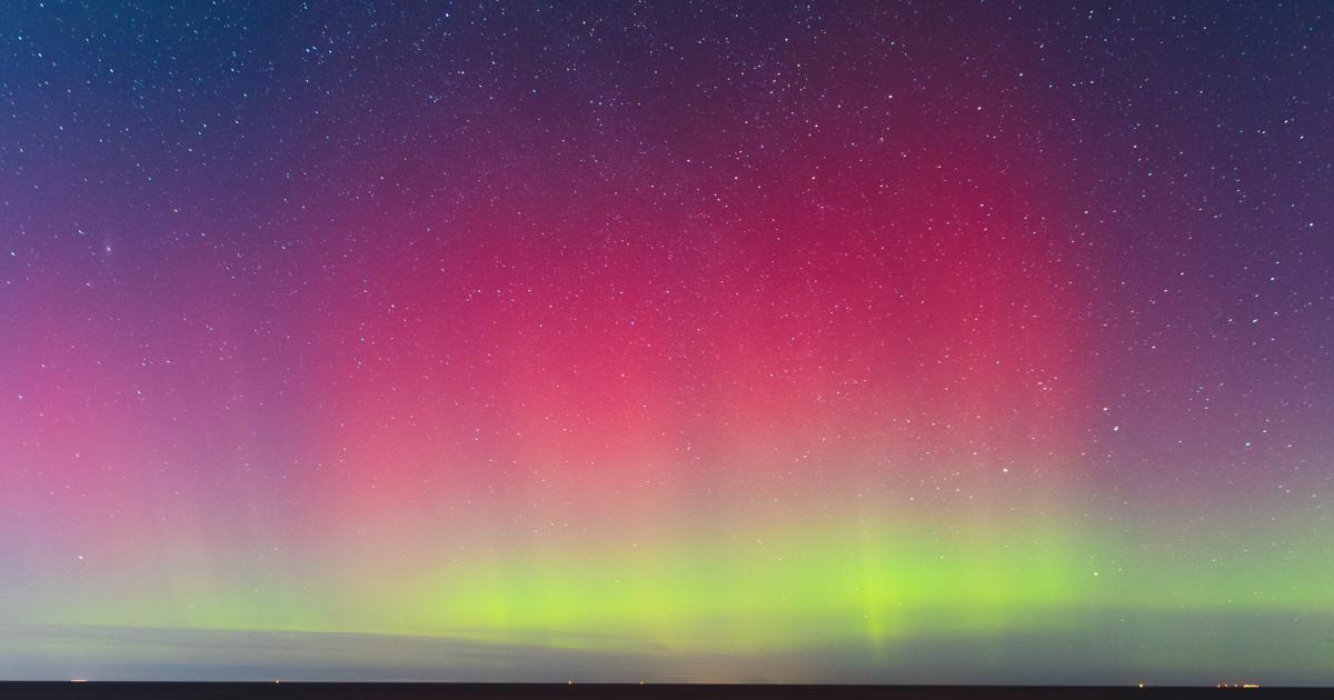 Foto de archivo de una aurora boreal.