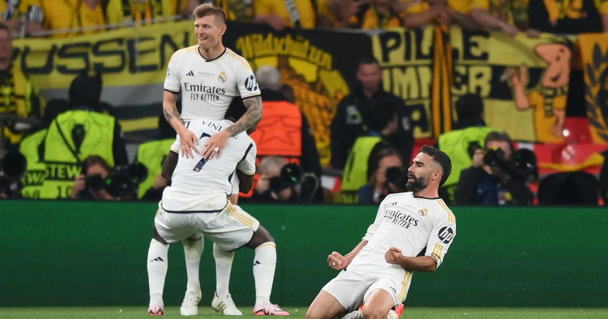 Dani Carvajal celebra su gol en la final de la Champions