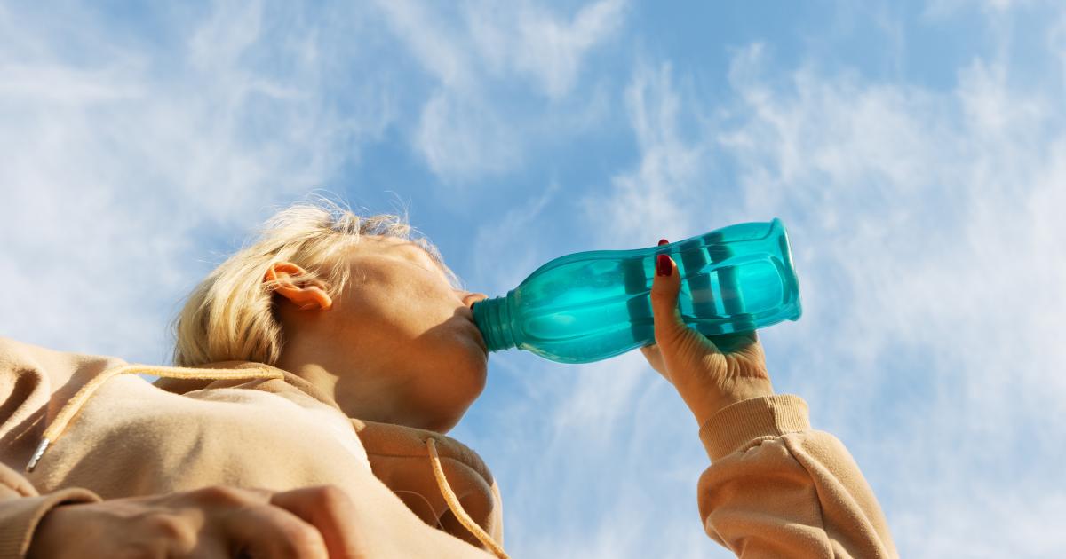 El agua es la gran aliada para hacer frente a la ola de calor.