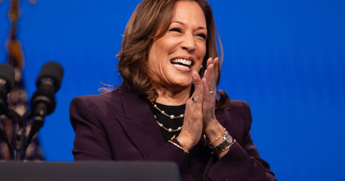 Kamala Harris, feliz durante un acto