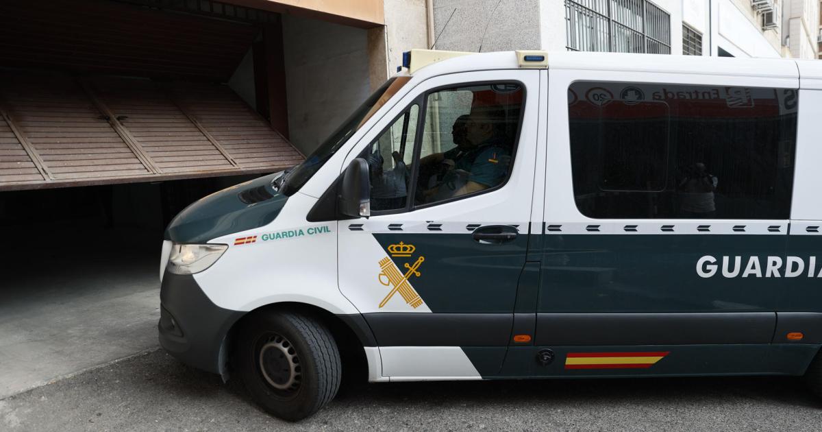 El presunto autor de la muerte de Mateo, el niño de 11 años apuñalado mortalmente mientras se encontraba jugando al fútbol con sus amigos en el polideportivo de Mocejón (Toledo), pasa este jueves a disposición judicial, un día después del entierro del menor.