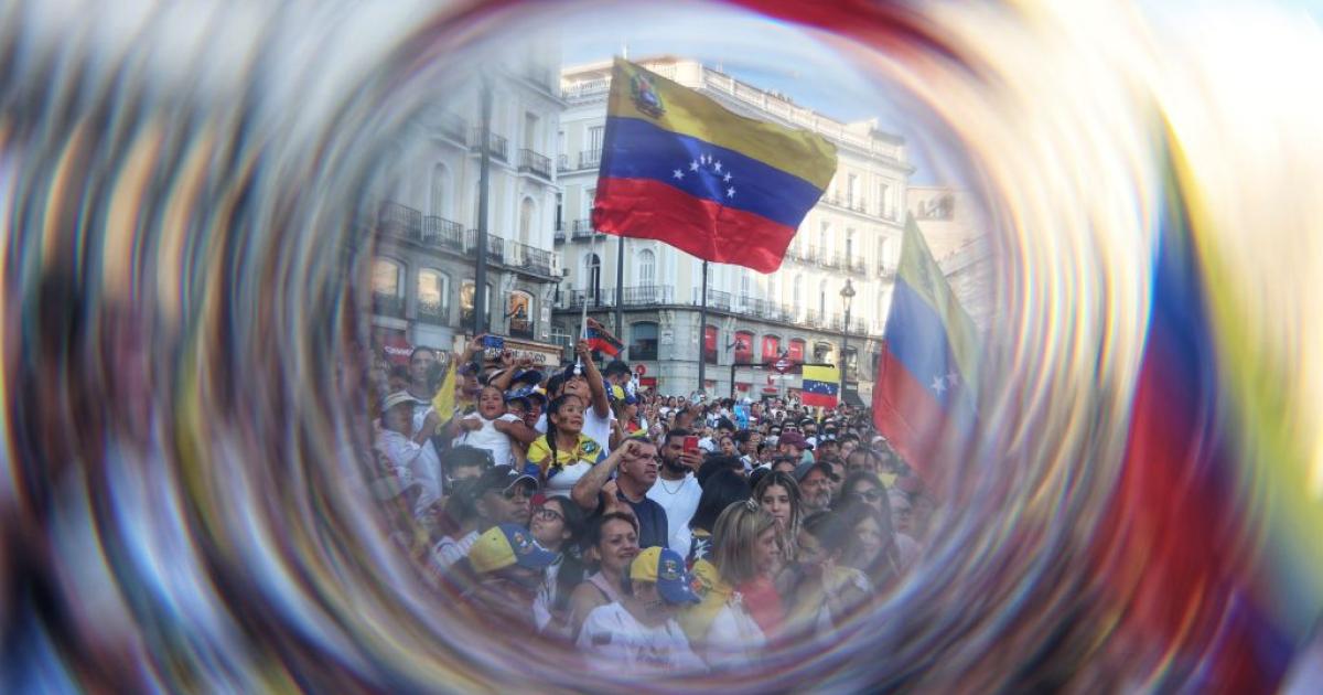 Manifestación de la comunidad venezolana en Madrid en contra de Nicolás Maduro