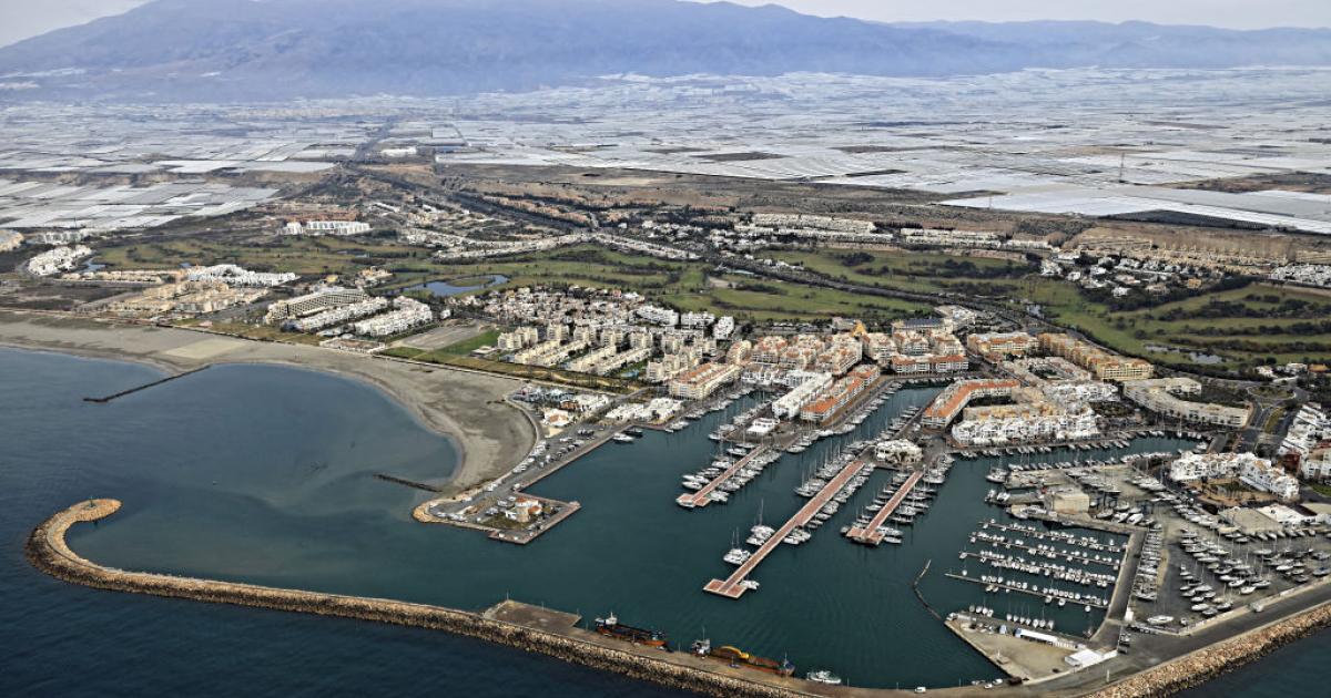 Vista aérea de Almerimar.