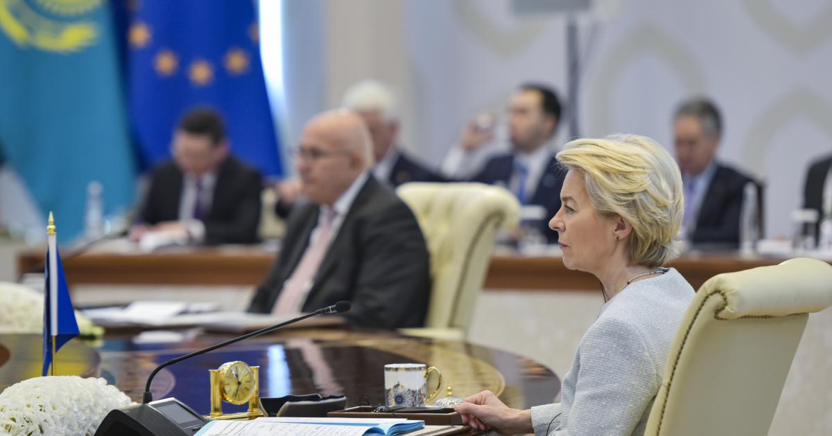 Ursula von der Leyen, en Samarkand (Uzbekistán).