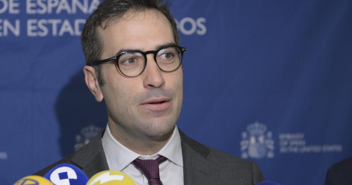 El Ministro de Economía de España, Carlos Cuerpo, hace una semana en Washington.