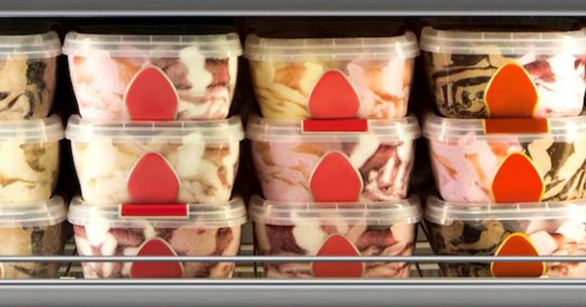 Imagen de archivo de unas tarrinas de helado