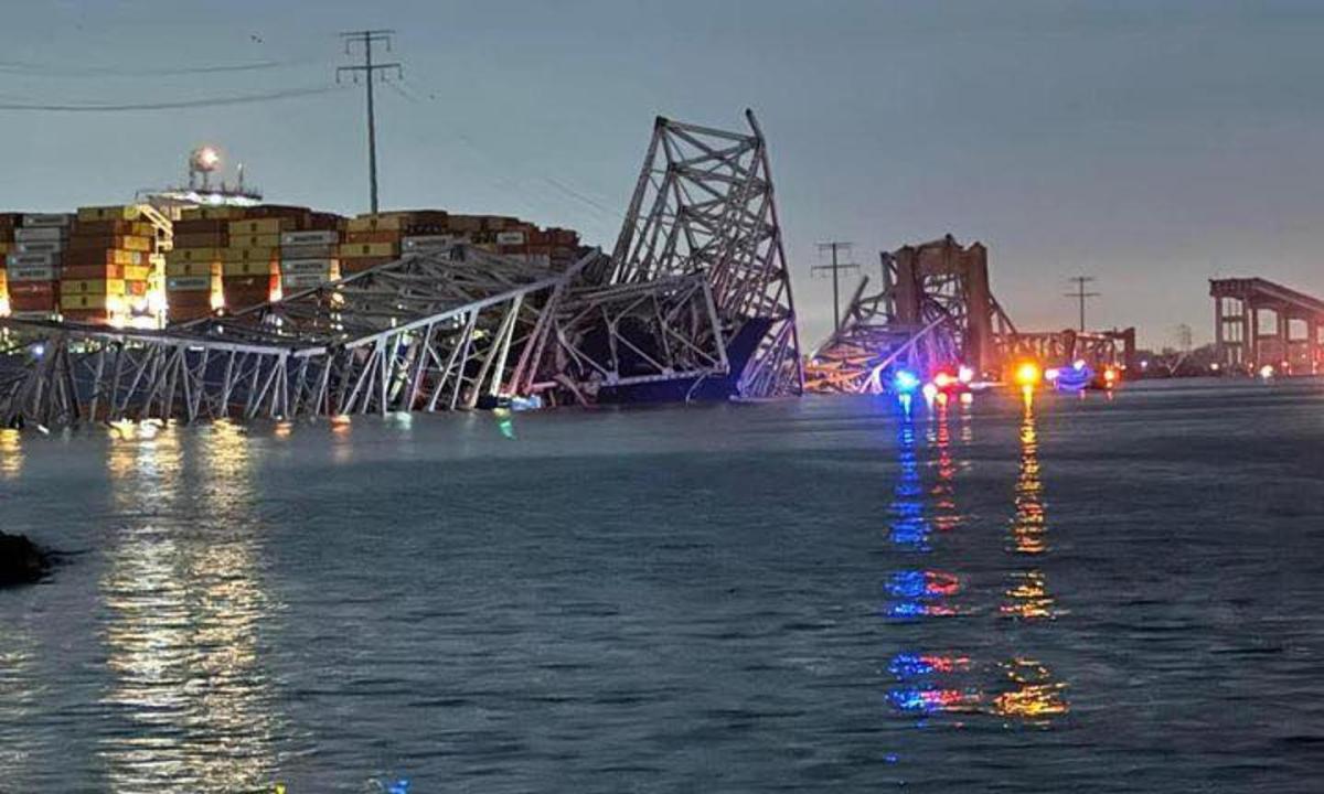 Otra vista de la infraestructura en Maryland (EEUU) tras sufrir el colapso.