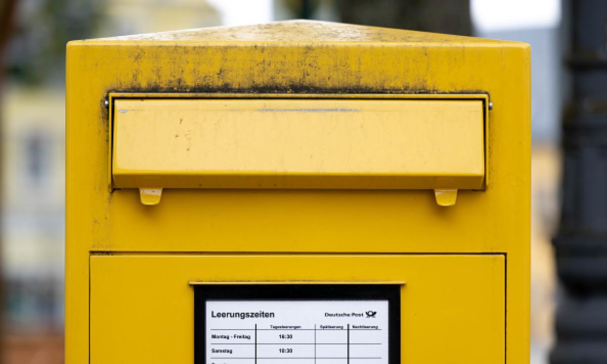Buzones de correos antiguos online