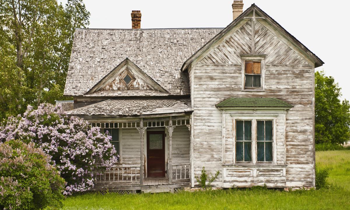 noticiaspuertosantacruz.com.ar - Imagen extraida de: https://www.huffingtonpost.es//sociedad/una-pareja-compra-casa-mas-120nos-parte-oculta-chimenea-esconde-tesoro-familiar-valor-incalculablebr.html