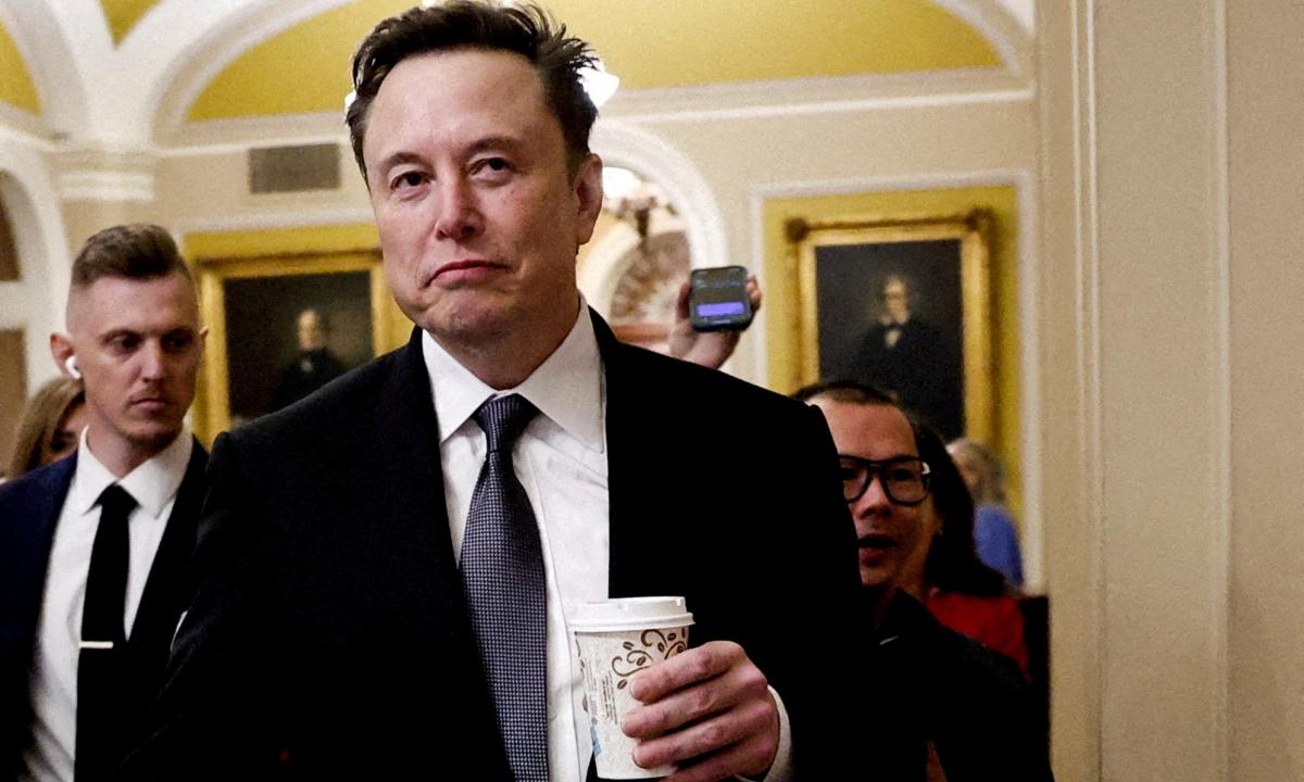 noticiaspuertosantacruz.com.ar - Imagen extraida de: https://www.huffingtonpost.es//global/doce-estados-eeuu-intentan-pararle-pies-elon-musk-nadie-esta-encima-ley.html