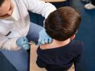 El fracaso de la vacunación covid en niños: "Lo dejamos correr y ya no siento la urgencia"