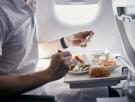 Una chef catalana revela lo que pasa siempre que subes a un avión y comes: "Pierden un 30% de capacidad"