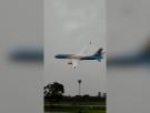 El arriesgado sobrevuelo del nuevo avión del presidente de Argentina
