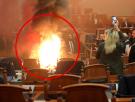 Susto ‘incendiario’ en el Parlamento de Albania