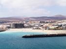 La curiosa playa canaria de aguas turquesa y entorno cautivador invadida por 'palomitas'