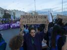 Abolir la prostitución, un "compromiso pendiente" de Sánchez que vuelve al debate político