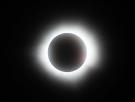 Y el mundo se fue a negro (durante unos minutos): fiesta, ciencia y paciencia por el eclipse solar total