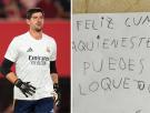 Thibaut Courtois enseña el cuaderno que le regaló su hijo por su cumpleaños: es la madre de todas las predicciones