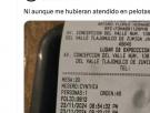 Pide la cuenta y le llega el ticket con una anotación a boli que mete miedo al pánico