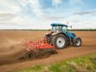 Una experta en maquinaria habla de la diferencia entre los agricultores de España y de EEUU y da que pensar