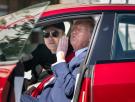 Trump le enseña la salida del Gobierno a Elon Musk: "Tiene que dirigir un gran número de empresas"