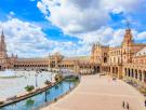 Estas son las otras plazas de España donde para acceder a ellas debes salir de España