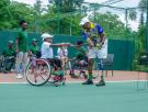 Cambiar vidas entre raquetas y sillas: el proyecto de la Asociación Enrique Esteire Perla In Memoriam a partir del tenis adaptado