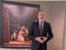Felipe VI da la sorpresa y aparece analizando 'Las Meninas' del Museo del Prado
