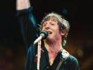 Así es Jeremy Allen White (y así canta) como Bruce Springsteen en el primer tráiler de su 'biopic'