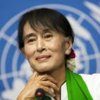 La activista birmana ha pedido en Ginebra colaboración internacional para madurar la democracia de su país