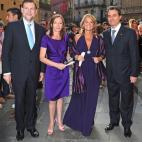 Junto con Rajoy, Artur Mas y su mujer durante la boda de Adriana Antich y Eugenio Rodríguez el verano pasado.