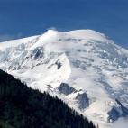 Dos españoles han muerto y otros dos han fallecido en una avalancha en el Mont Blanc.