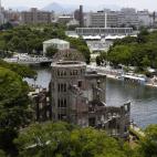 Vista de la Cúpula de la Bomba Atómica, también conocido como Monumento de la Paz de Hiroshima, que originalmente sirvió de Exposición Comercial de la Prefectura de Hiroshima.