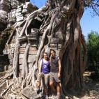 En Camboya no dejaron de ver los templos de Angkor, construidos por una de las civilizaciones más poderosas de Asia, los khmer, en los siglos XIV y XV. "No es la arquitectura de estos templos lo más impresionante, sino el poder de la naturalez...